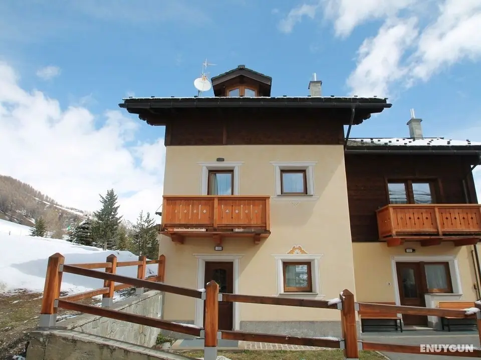Comfortable Holiday Home in Livigno Near Ski Lift - Öne Çıkan Resim