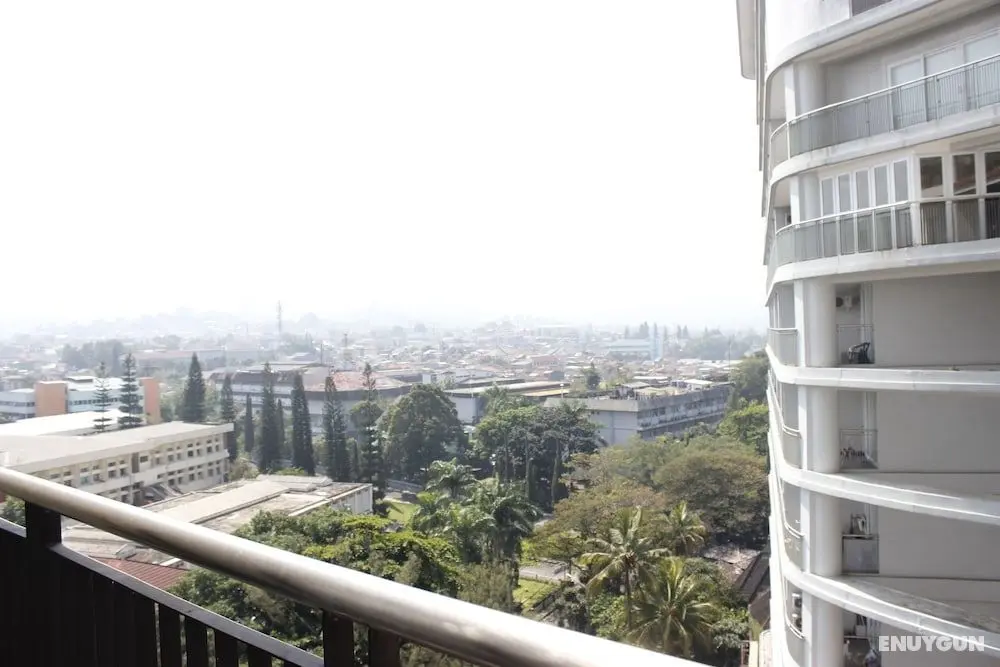 Comfortable Studio at Beverly Dago Apartment near ITB - Oda Manzaraları