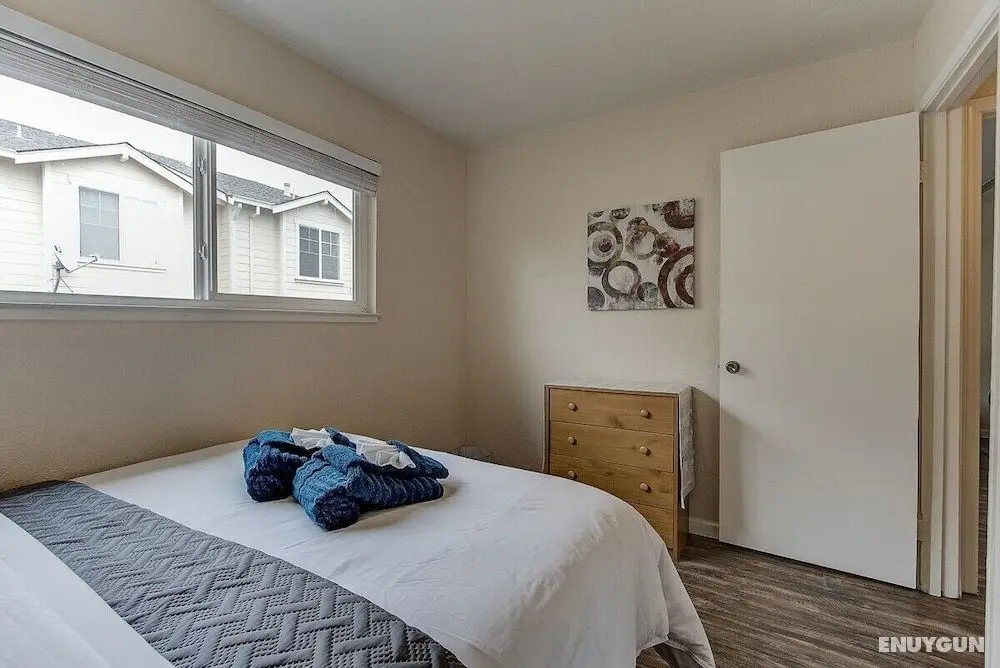 Comfy 2-bedroom, 5min to Concord Bart - Oda