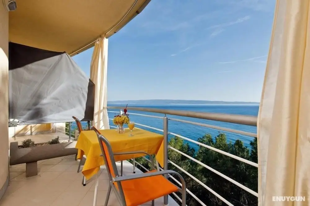 Comfy Beach Apartments With its own Balcony - Dış Mekan