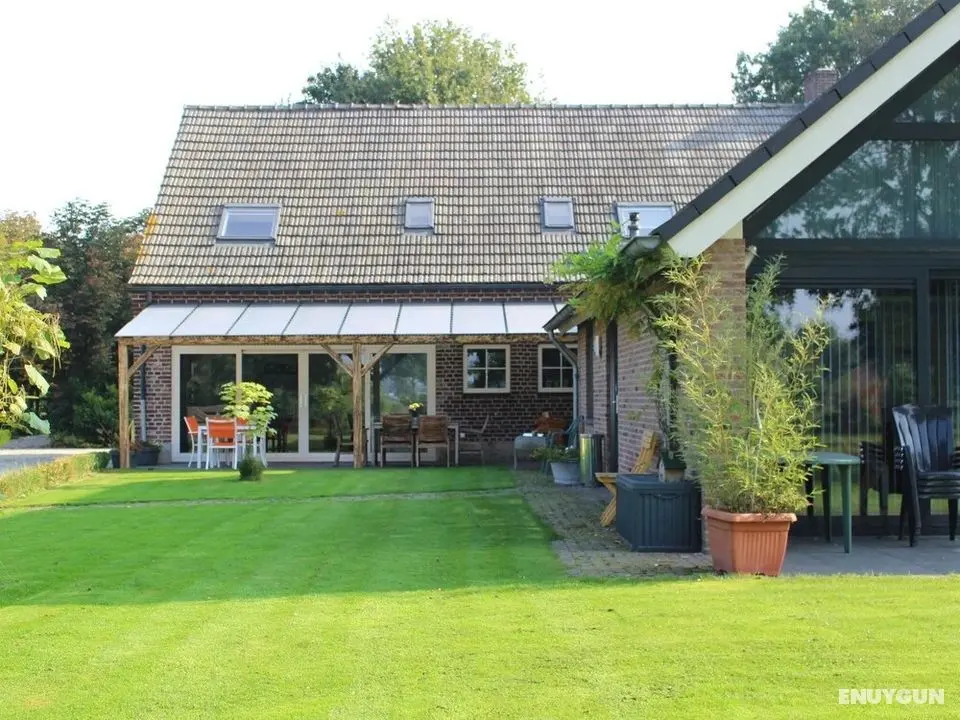 Comfy Holiday Home in Siebengewald With Sauna, Bubble Bath - Dış Mekan
