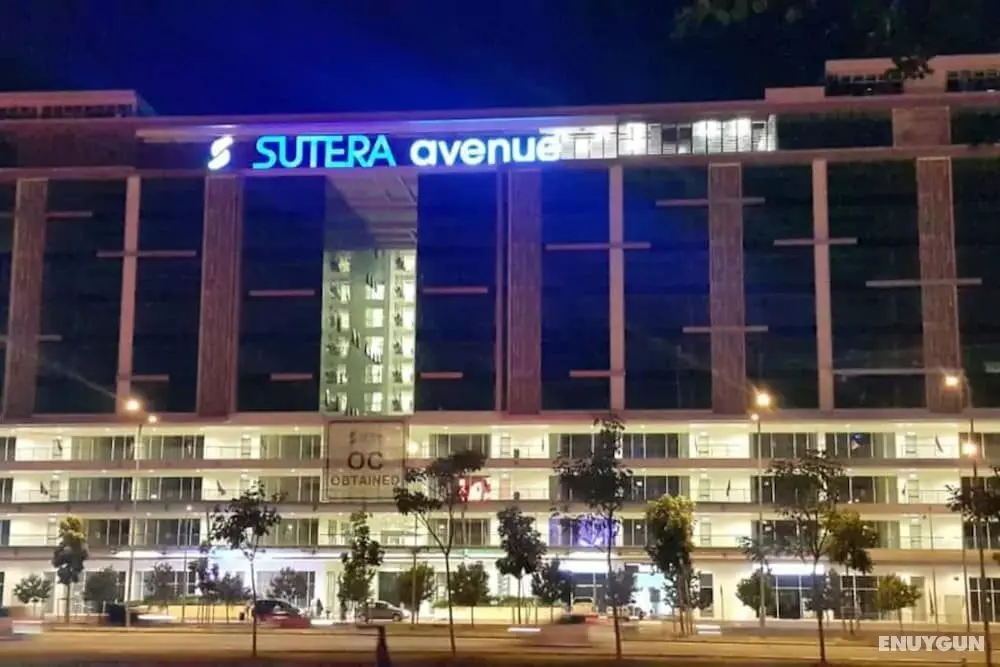 Comfy Home at Sutera Avenue - Öne Çıkan Resim
