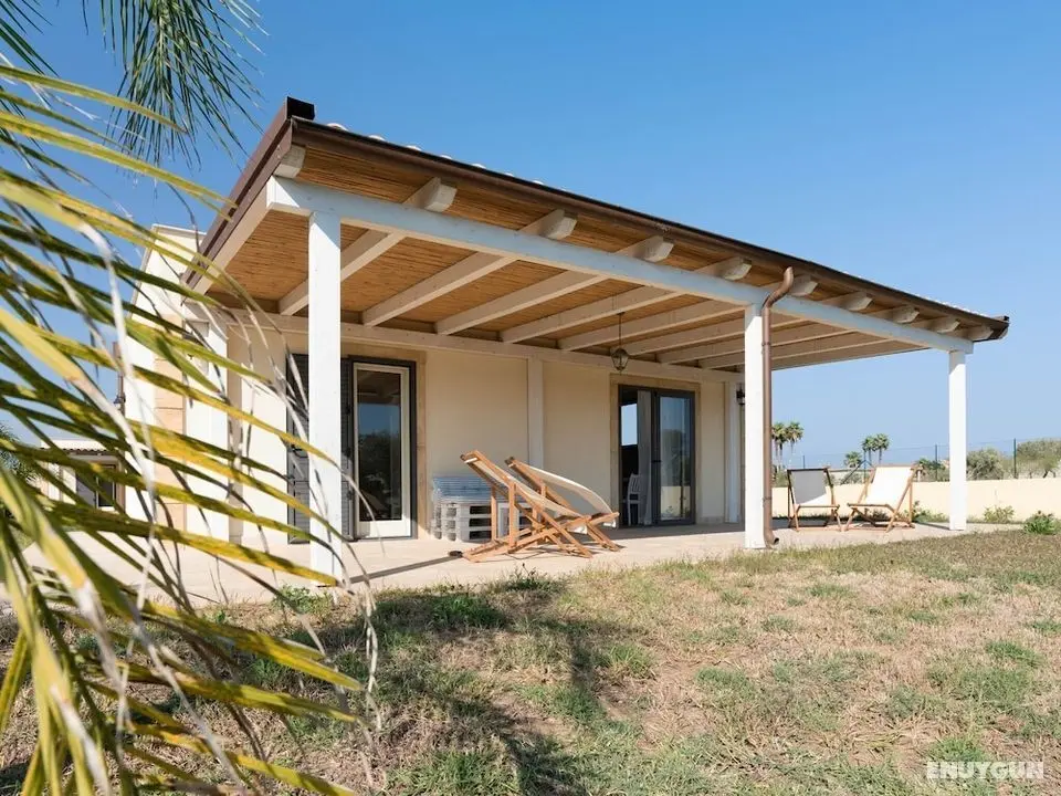 Comfy Villa in Noto With Garden - Dış Mekan
