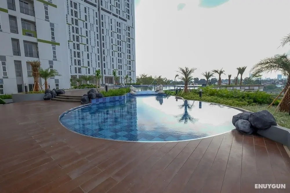 Comfy Studio At 17Th Floor Akasa Pure Living Bsd Apartment - Havuz
