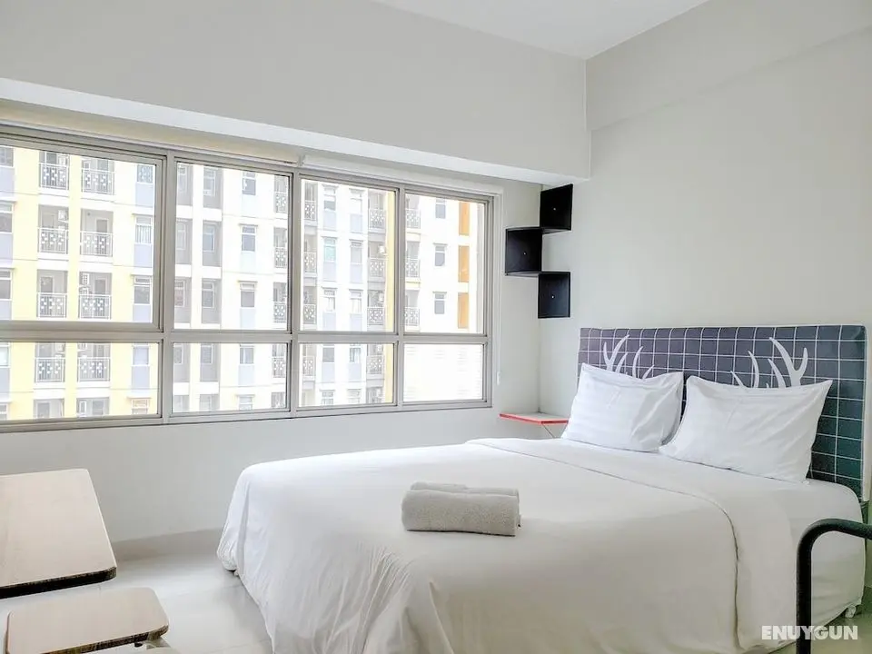 Comfy Studio Springlake Summarecon Apartment - Oda