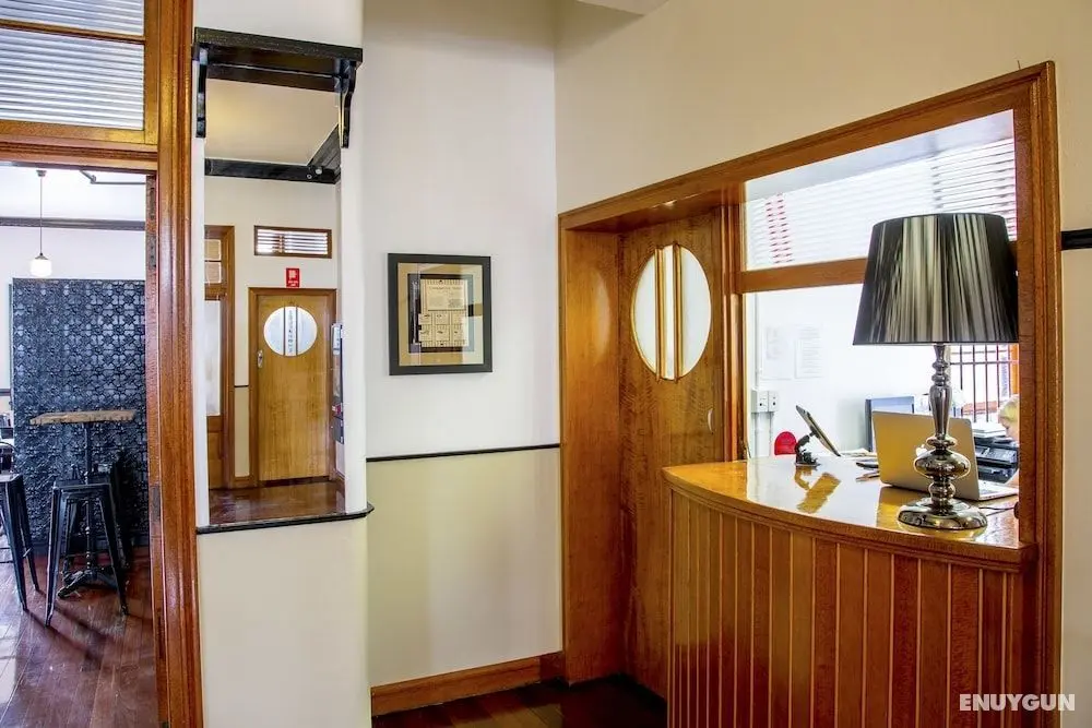 The Commercial Boutique Hotel - Lobi