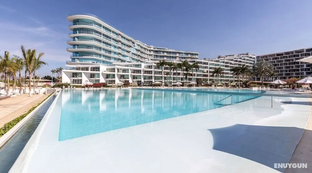 Condo Aria Ocean 411 by Kivoya - Öne Çıkan Resim