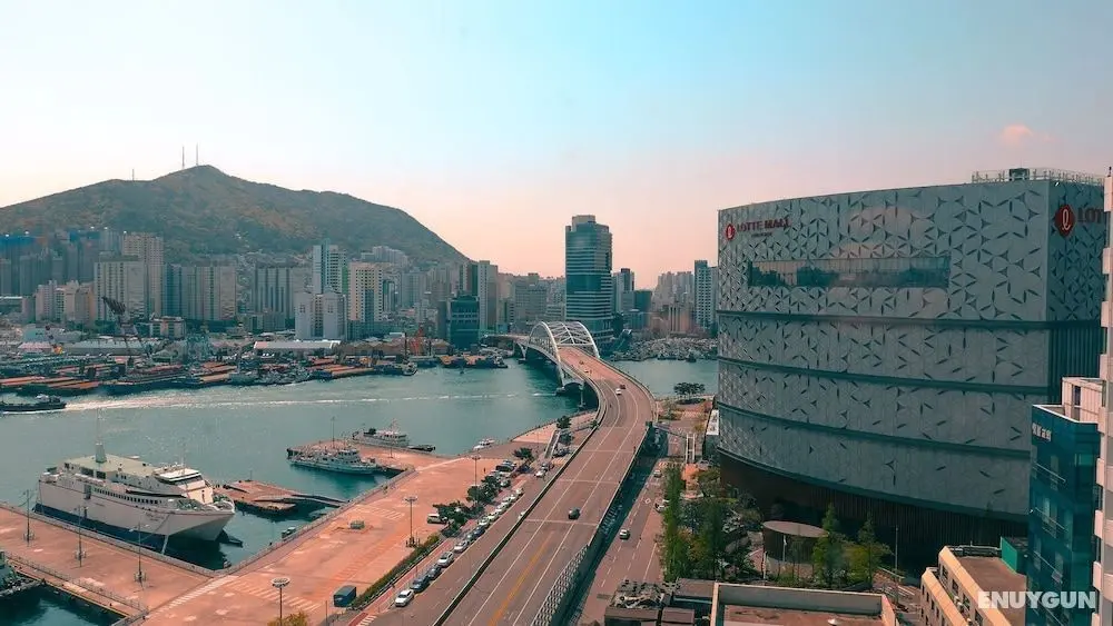 Connect Busan Hotel & Residence - Konum Öne Çıkanlar