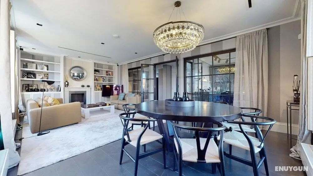 Contemporary 3-bed House in Denyer Street - Öne Çıkan Resim