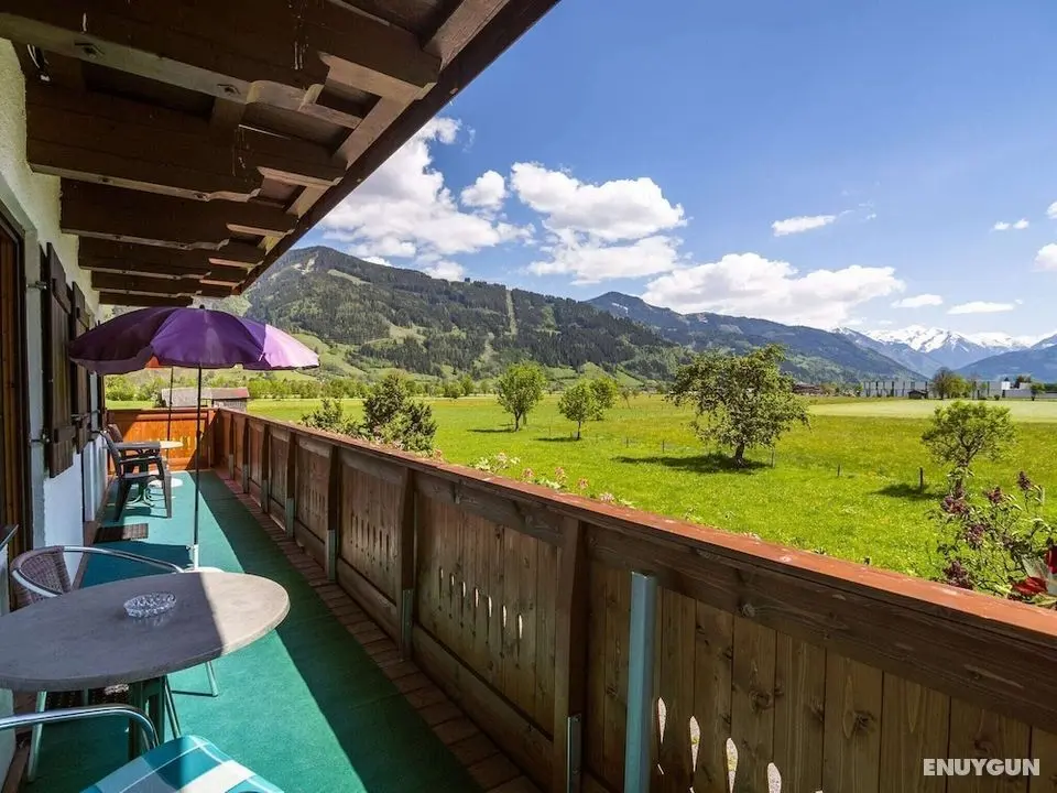 Contemporary Apartment in Maishofen near Ski Area - Öne Çıkan Resim