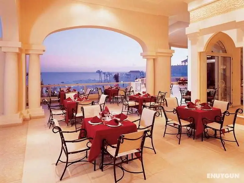 Continental Plaza Beach - Genel
