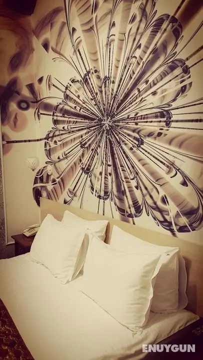 Continental Hotel - Öne Çıkan Resim