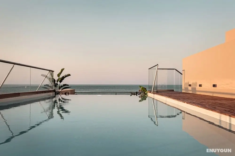 Cook’s Club City Beach Rhodes - Havuz