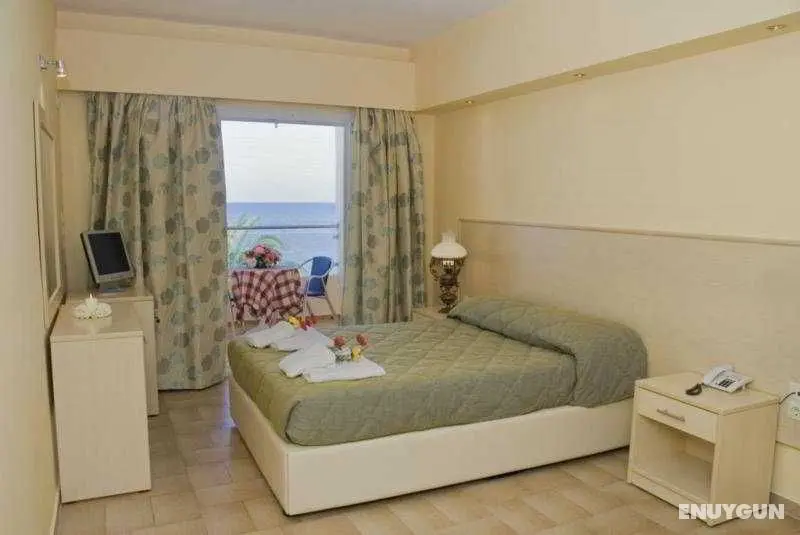 Coral Beach - Genel