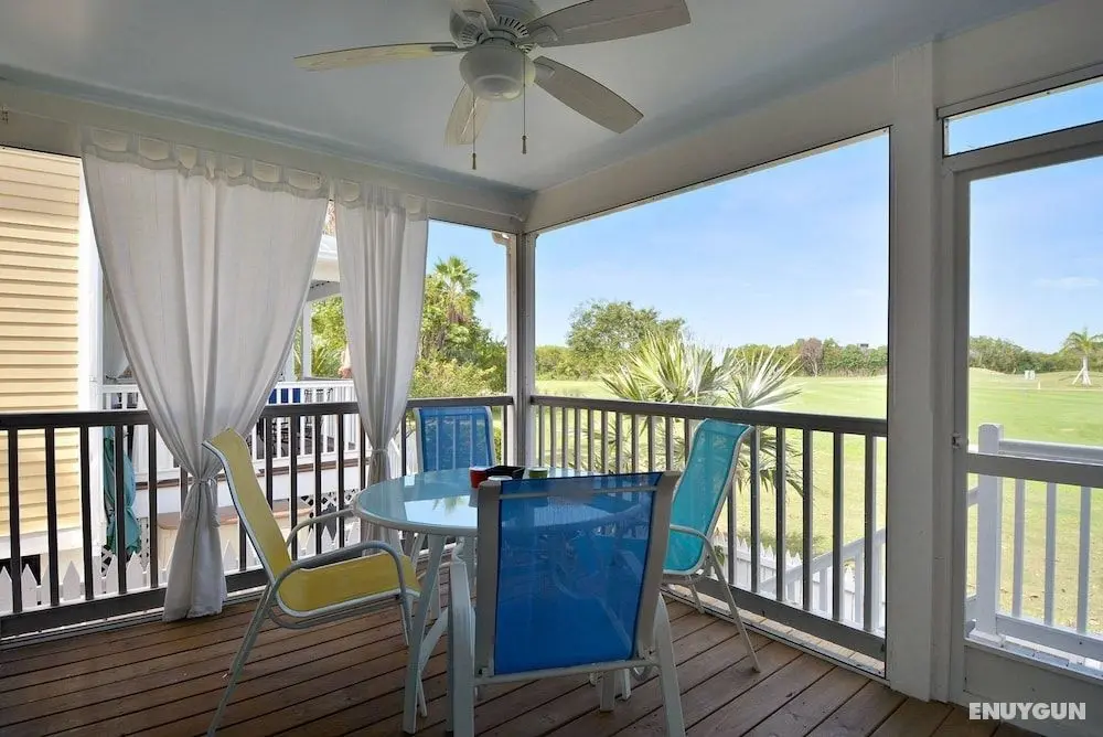 Coral Breeze by Avantstay Close to Beach w/ Balcony & Shared Pool! Month Long Stays Only - Öne Çıkan Resim