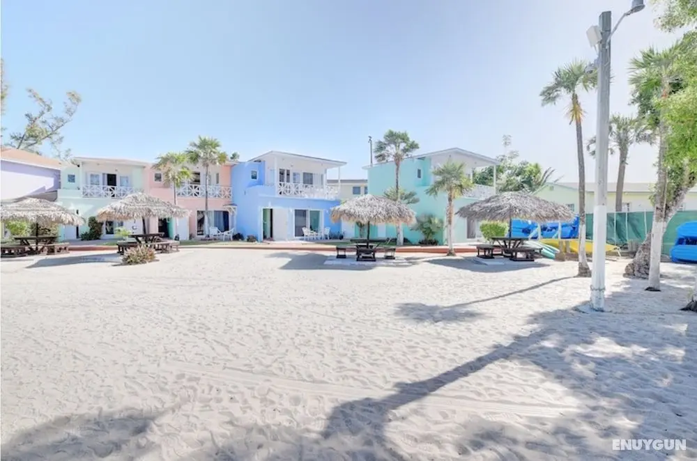 Coral Harbour Beach House And Villas - Dış Mekanlar