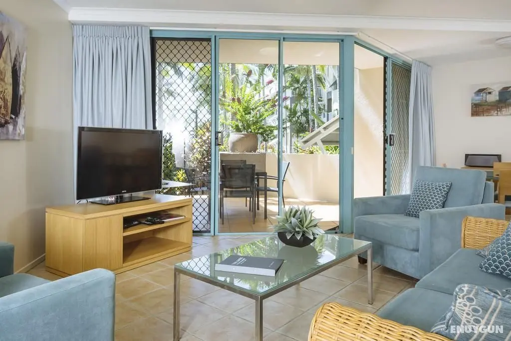Coral Sands Resort on Trinity Beach - Genel