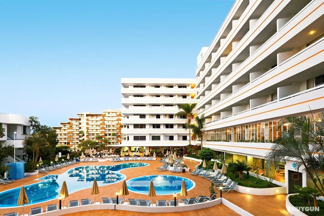 Coral Suites & Spa - Havuz