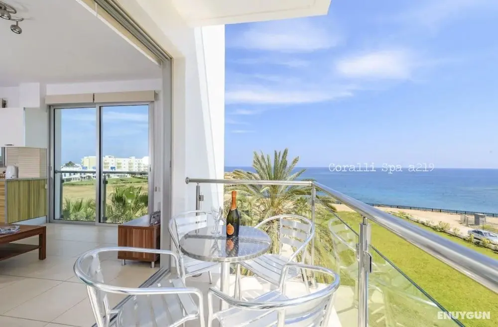 Coralli Spa Beachfront Apartment With Breathtaking Sea Views - Öne Çıkan Resim