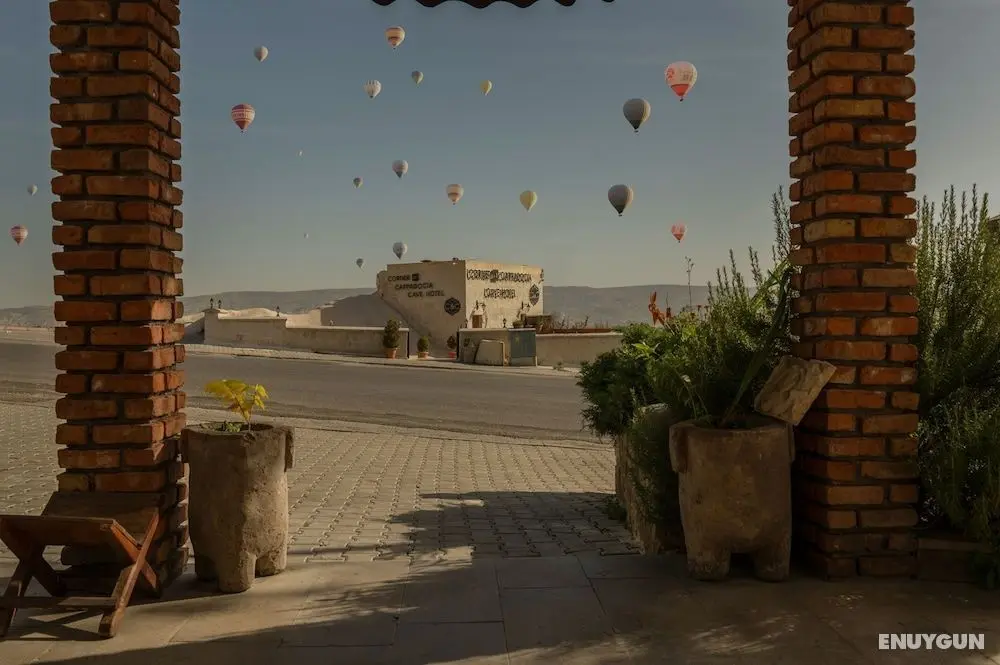 Corner In Cappadocia - Öne Çıkan Resim