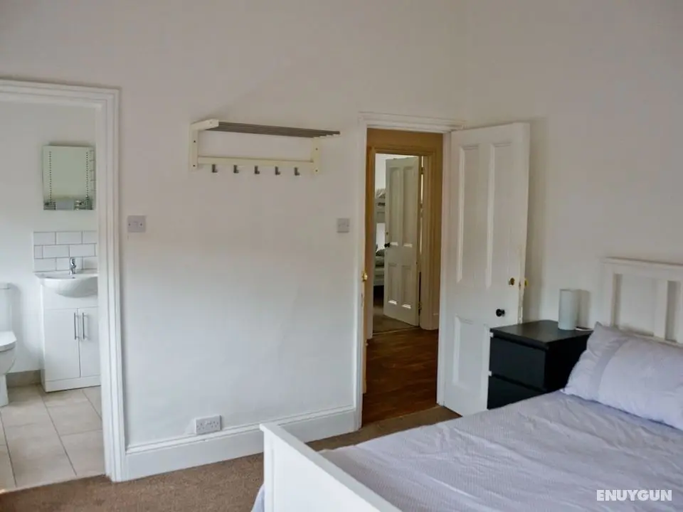 Corner House Apartment - Öne Çıkan Resim