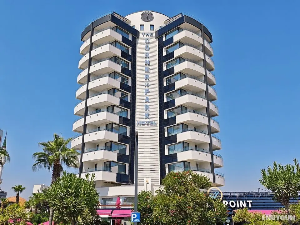 The Corner Park Hotel - Genel