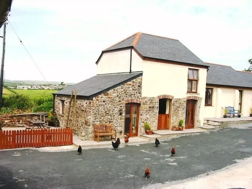 Cornwall Cottages - Helscott Barns - Oda Manzaraları