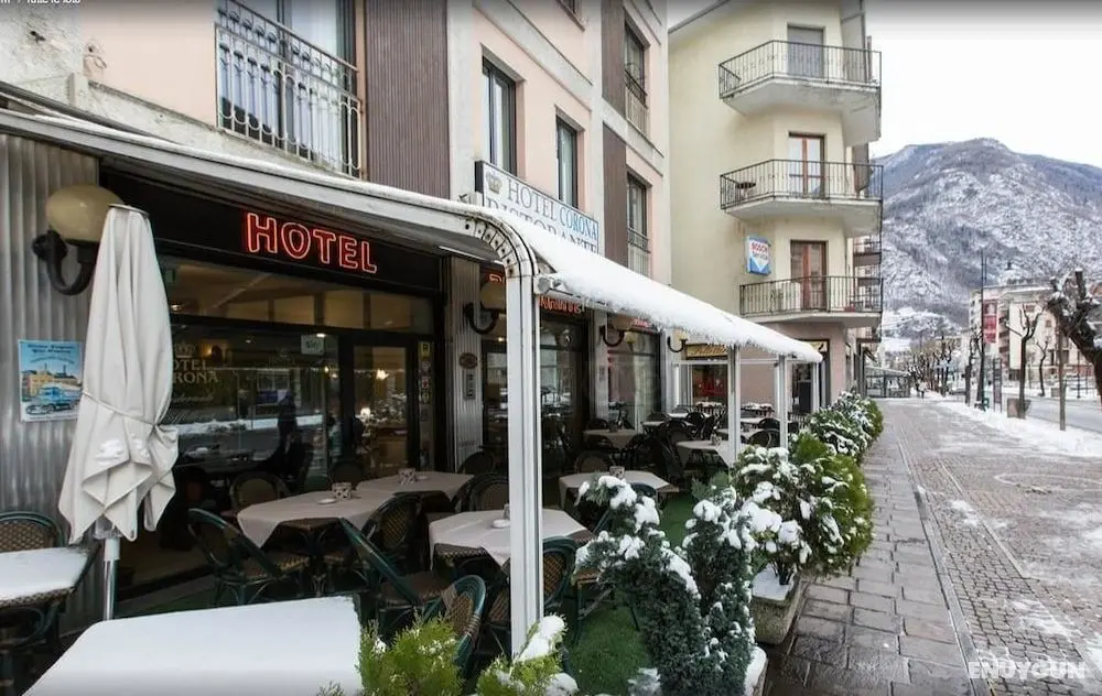 Hotel Corona - Öne Çıkan Resim