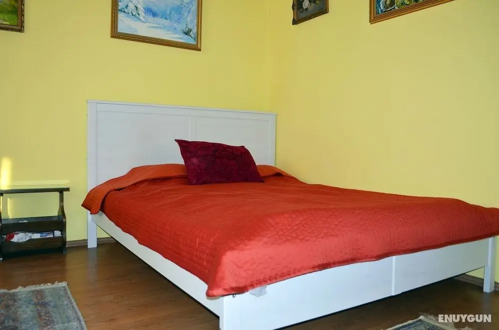 Corvin-Szigony Apartments - Öne Çıkan Resim