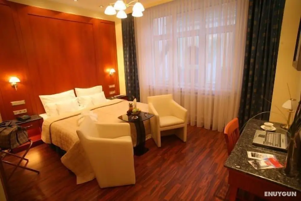 Hotel Corvinus - Öne Çıkan Resim