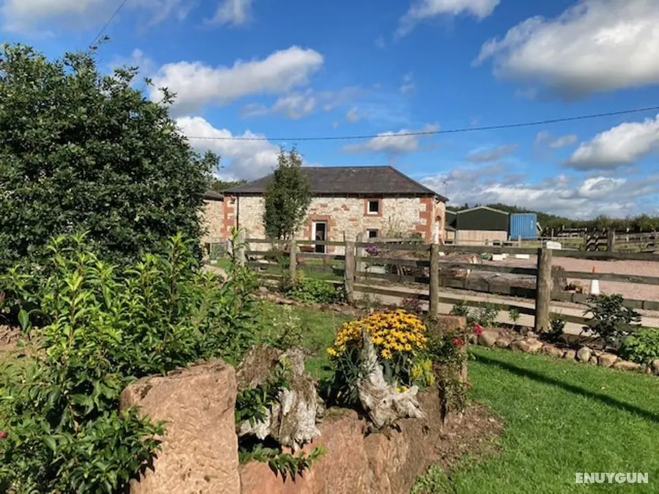 Cosy 2-bed Cottage With Garden Near Carlisle - Öne Çıkan Resim