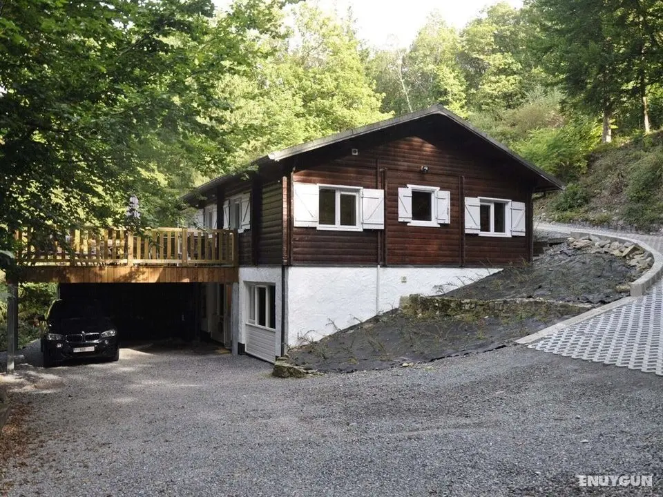 Cosy Chalet in Odeigne with Hot Tub - Öne Çıkan Resim