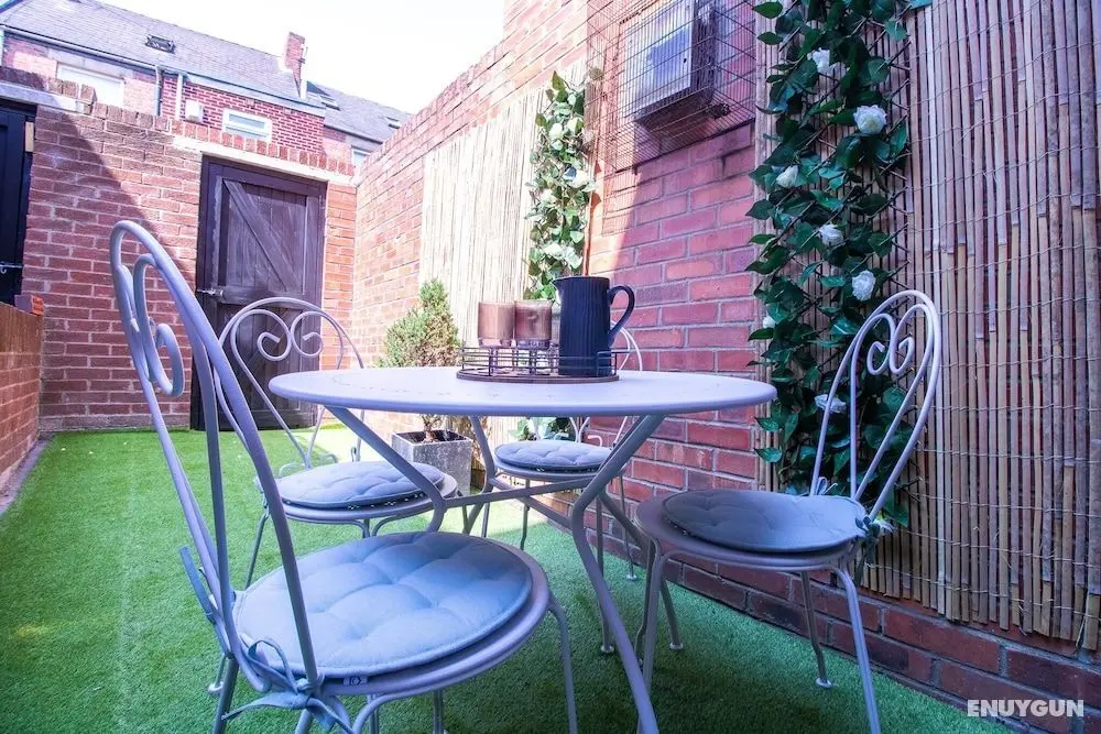 Cosy Ground Floor 2br Apt in Newcastle - Sleeps 5 - İç Mekan