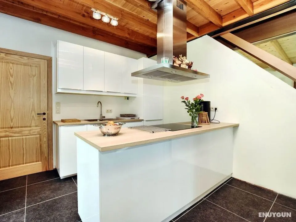 Cosy Holiday Home in Durbuy With Garden - Mutfak