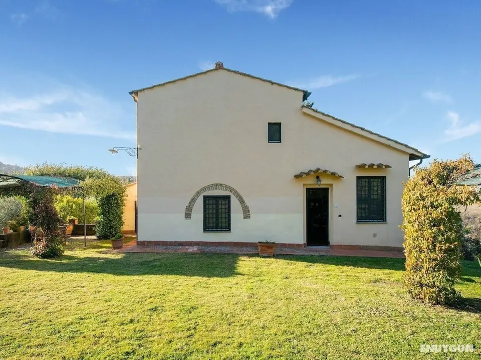 Cosy Holiday Home in Tuscany With Shared Swimming Pool - Öne Çıkan Resim