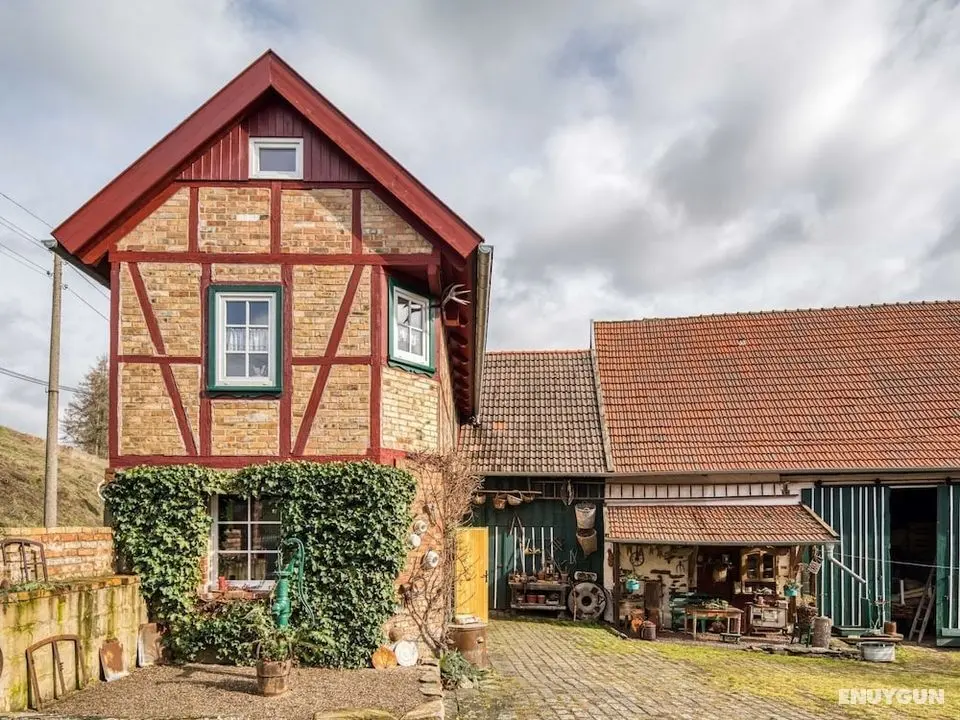 Cosy Holiday Home in Wolfsberg With Communal Garden - Öne Çıkan Resim