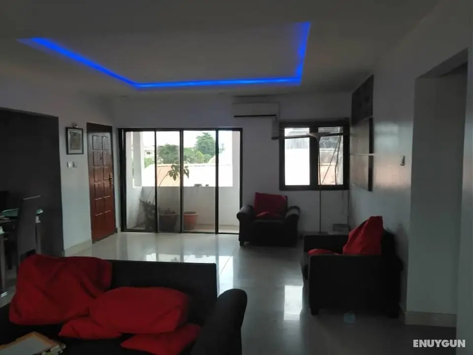 Cosy and Large Apartment in Lagos, Nigeria - Öne Çıkan Resim