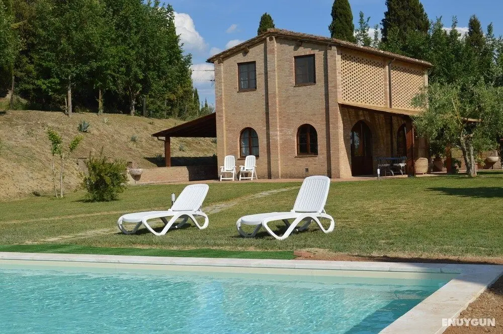 Cottage With Private Swimming Pool - Öne Çıkan Resim