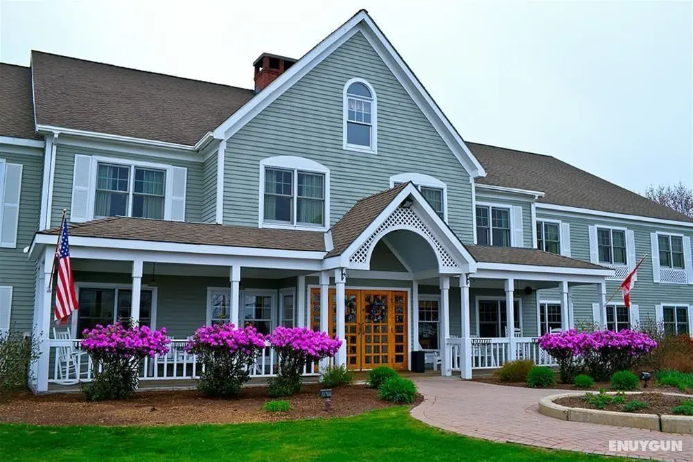Country Inn at The Mall - Genel
