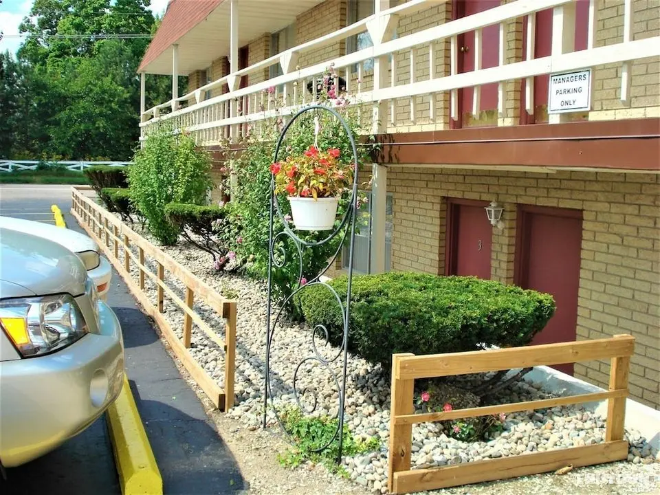 Country Meadow inn - Öne Çıkan Resim