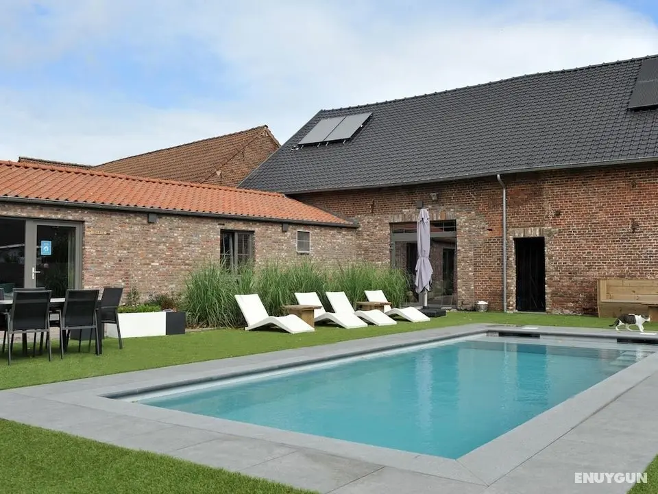 Countryside Cottage in Vlaanderen With Shared Pool - Öne Çıkan Resim