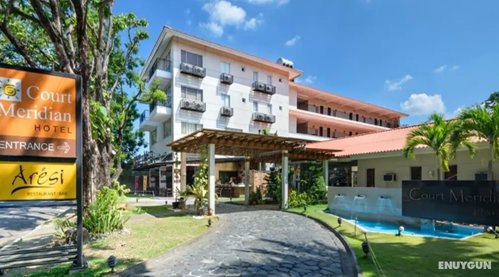 Court Meridian Hotel and Suites - Dış Mekan