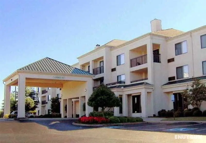 Courtyard Bentonville - Genel