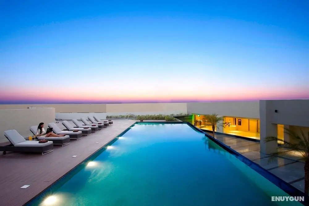 Courtyard by Marriott Bhopal - Misafir Tesisleri ve Hizmetleri