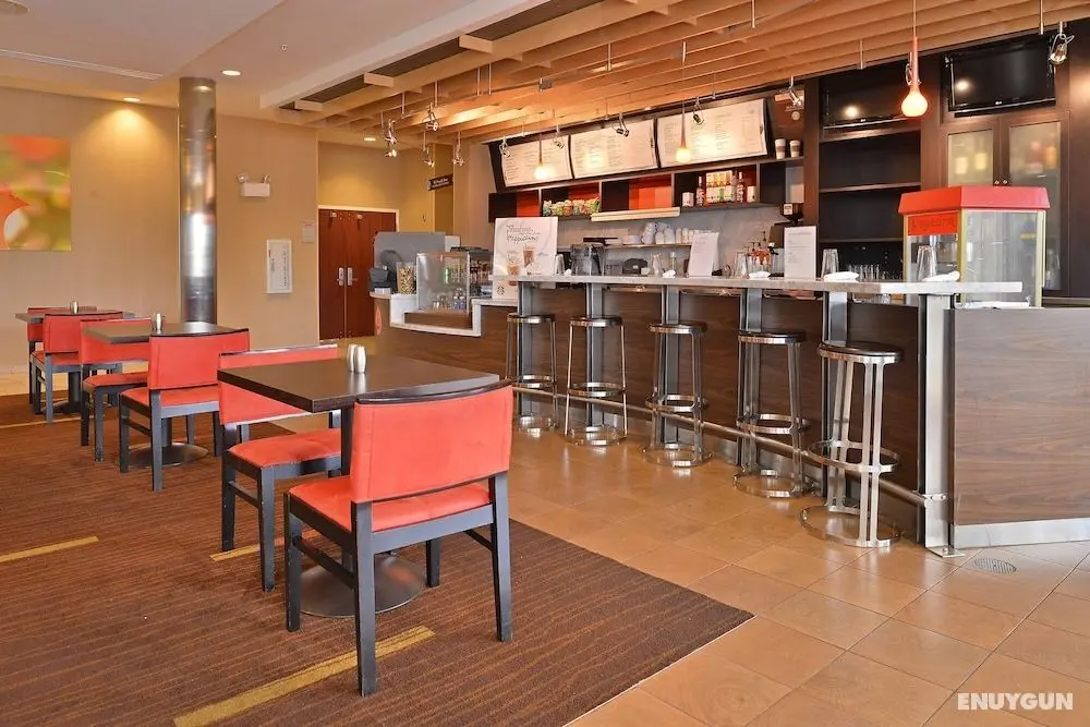 Courtyard by Marriott Burlington Mt. Holly Westampton - Öne Çıkan Resim
