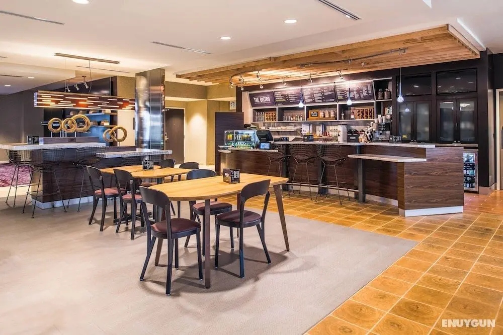 Courtyard by Marriott Detroit Farmington - Öne Çıkan Resim
