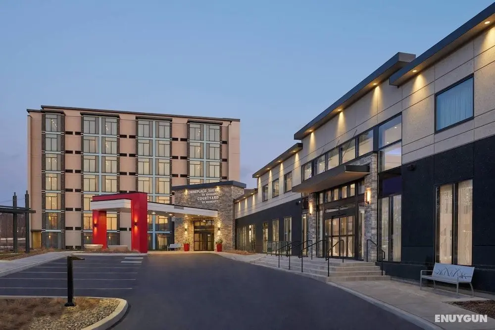 Courtyard by Marriott Oshawa - Dış Mekan