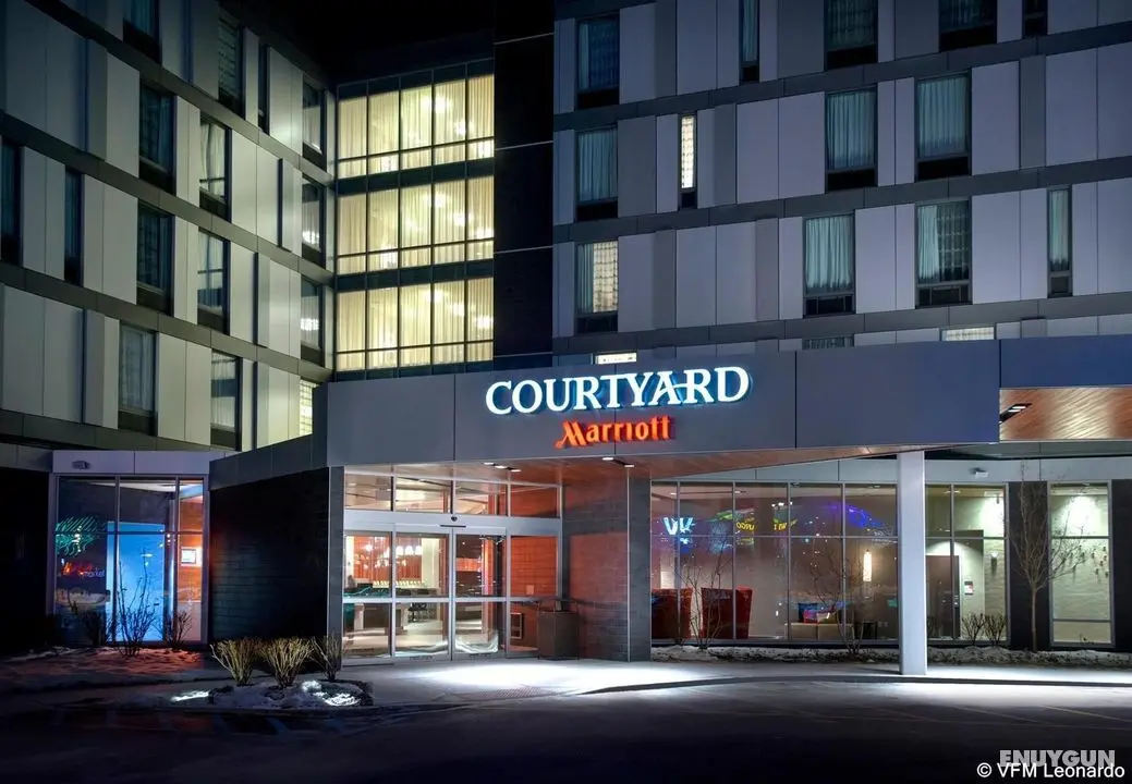Courtyard Philadelphia South at The Navy Yard - Genel