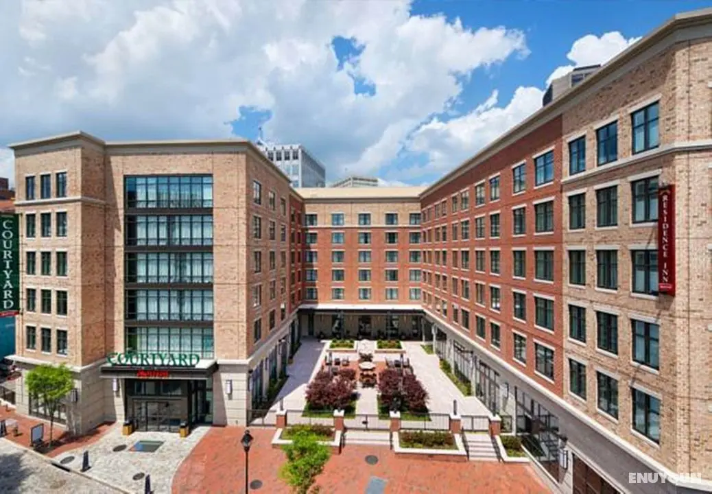 Courtyard Richmond Downtown - Genel