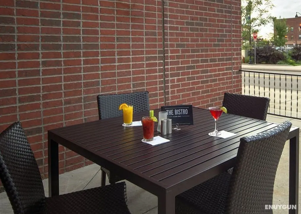 Courtyard St. Cloud - Genel